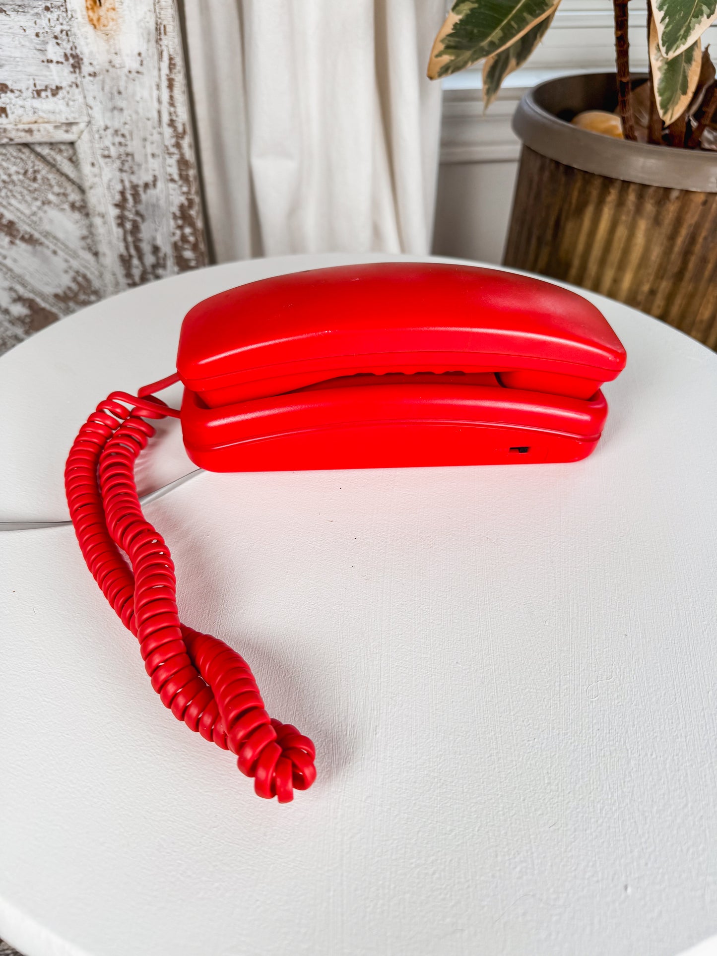 Retro Cherry Red Wall Phone