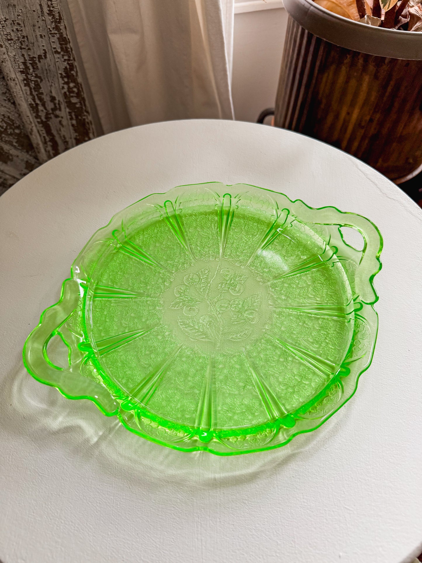 1930s Jeanette Uranium Glass Serving Dish