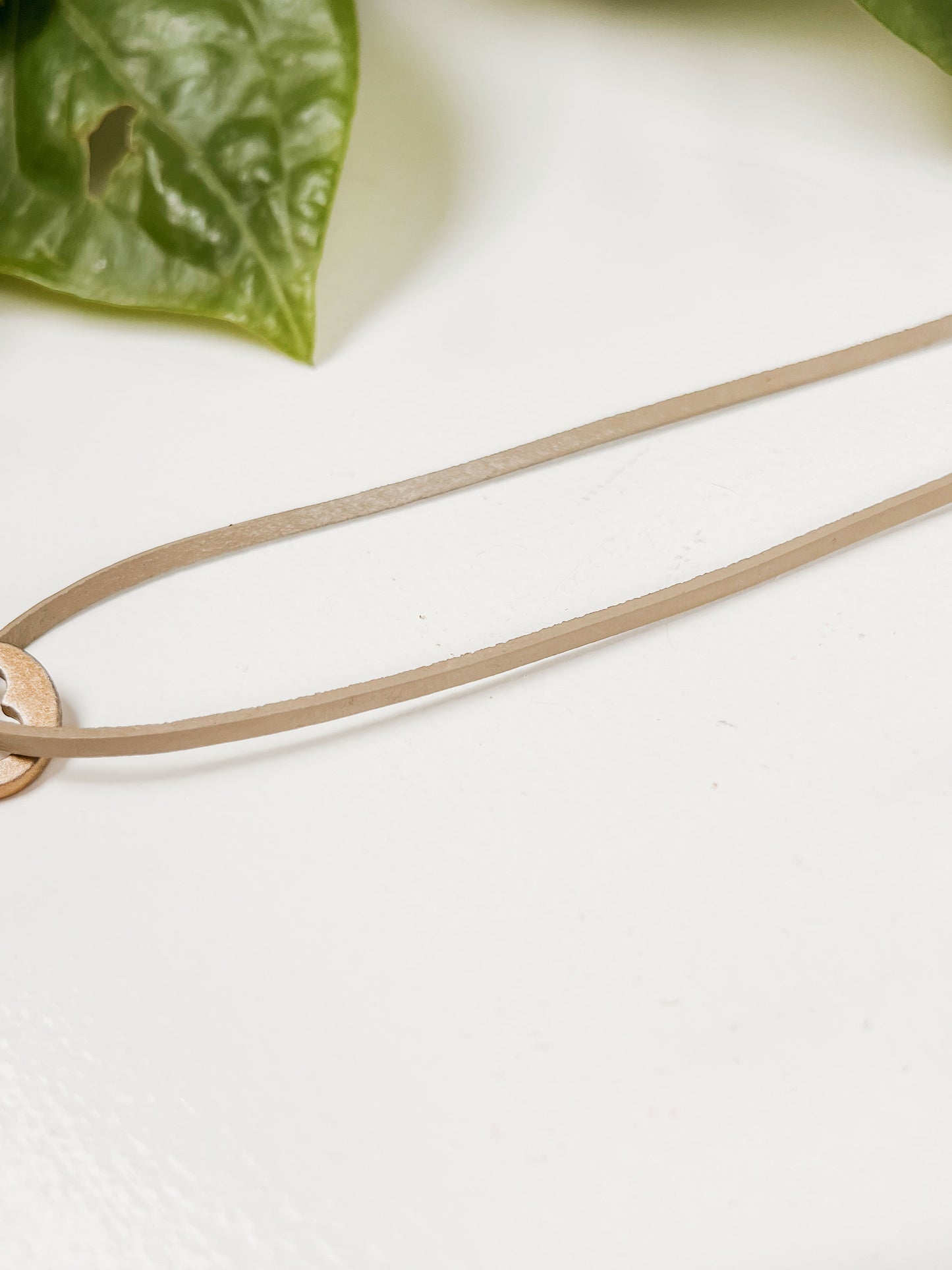 Antique Brass Coloured Skeleton Key Green Choker Necklace