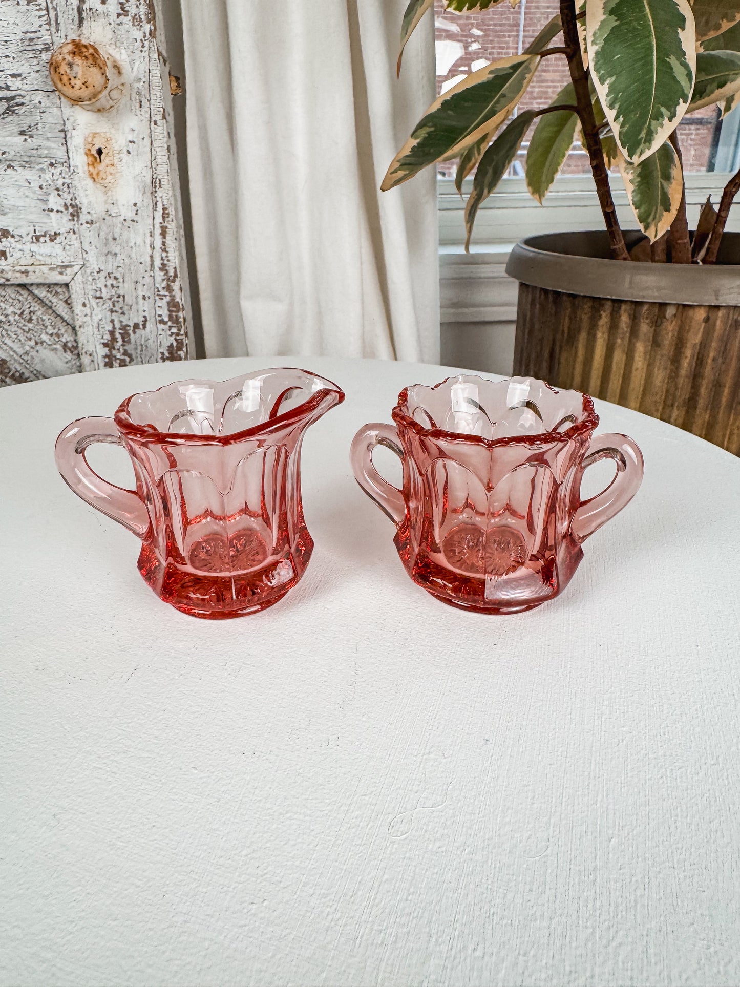 Deep Pink Mini Creamer & Sugar Bowl