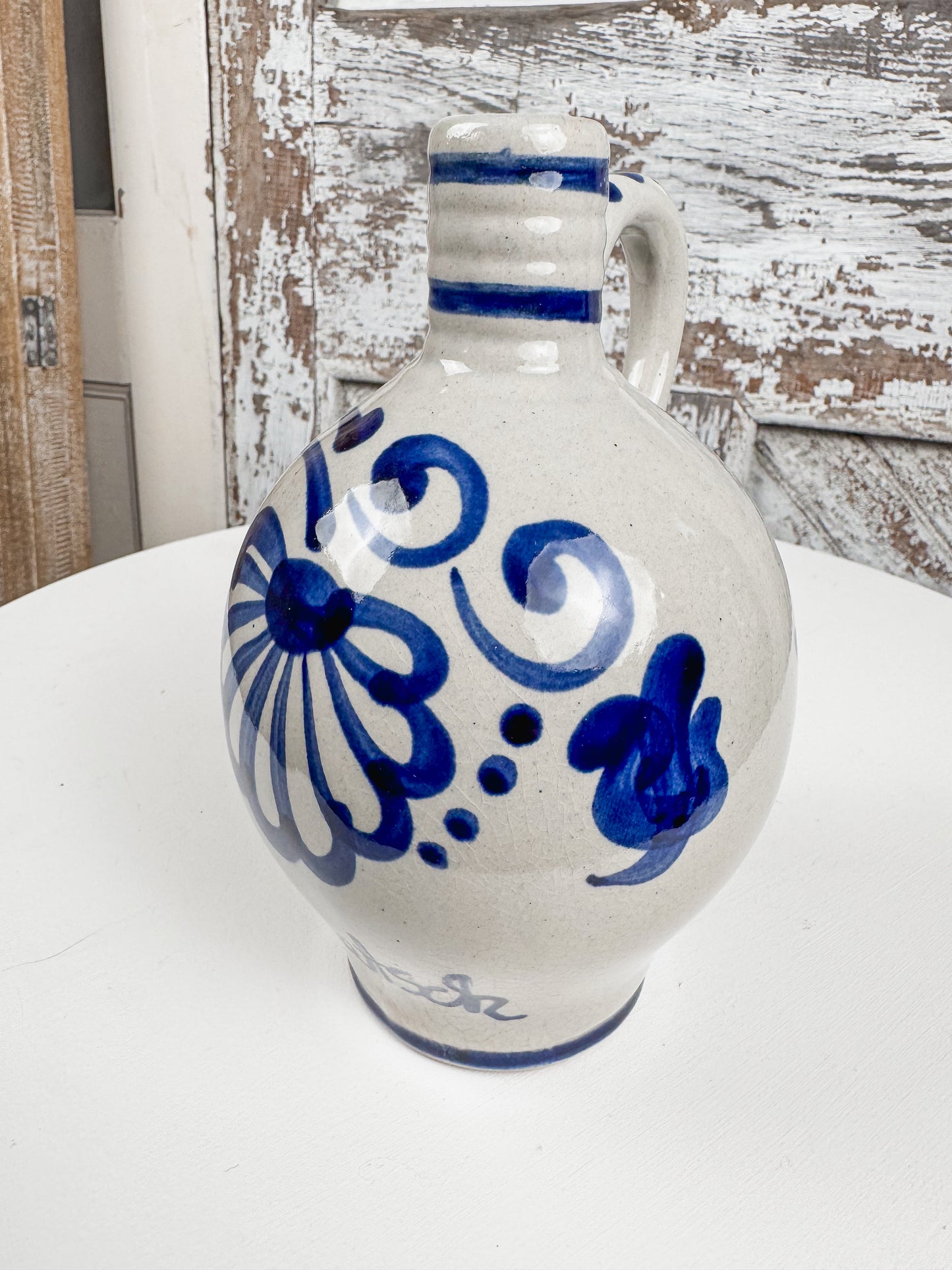 Ceramic Gray with Cobalt Blue Crock