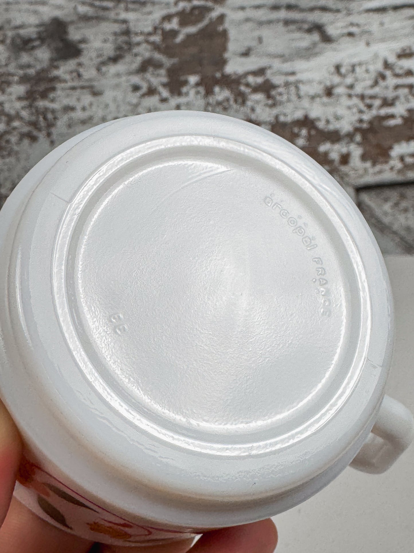 Arcopal Milk Glass Tulip Tea/Coffee Cups