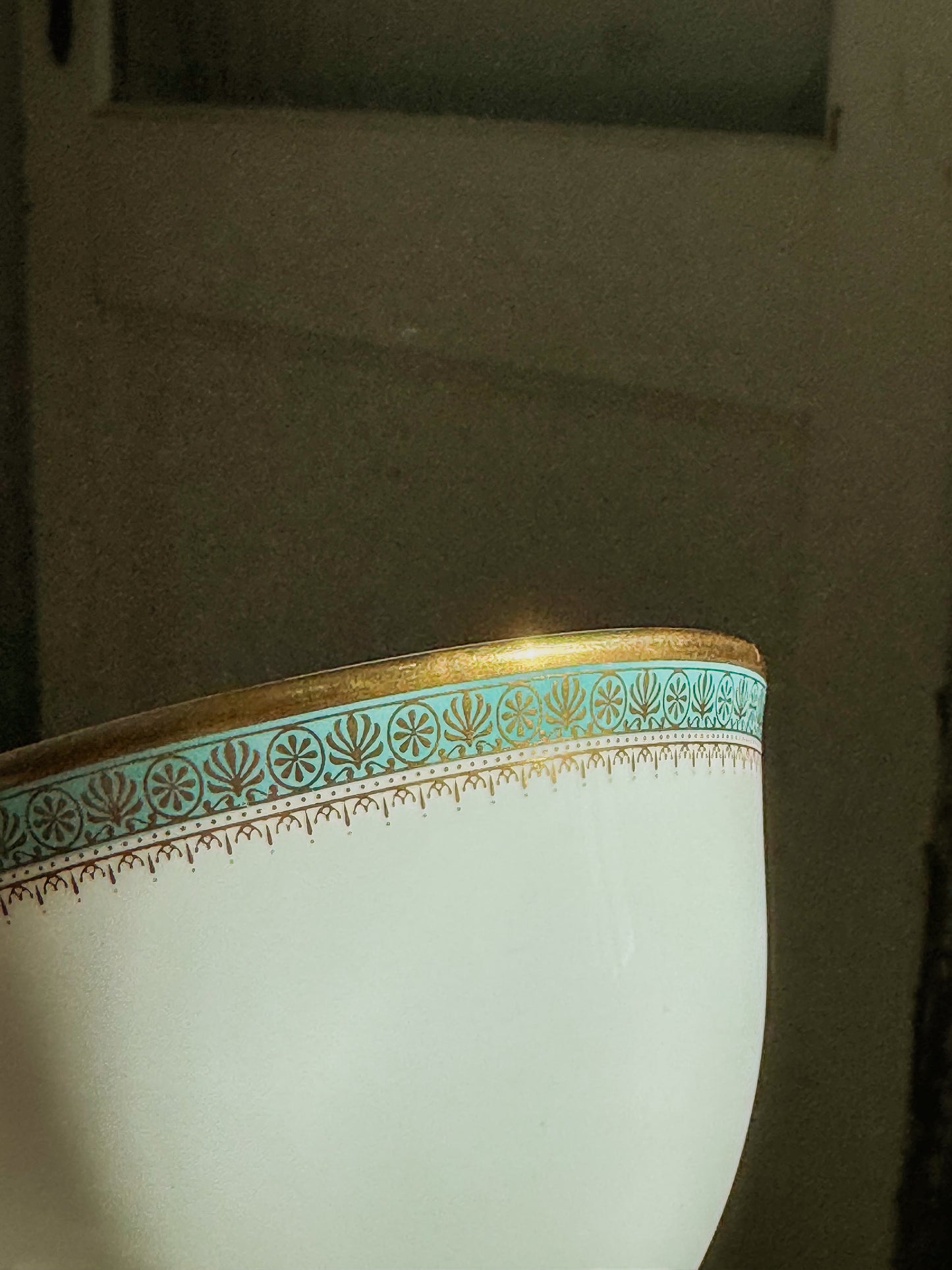 Royal Doulton Clarendon H4993 bone china cup and saucer