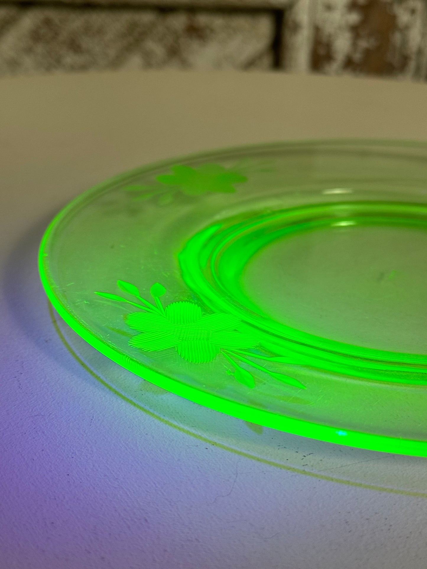 Uranium Etched Glass Plate