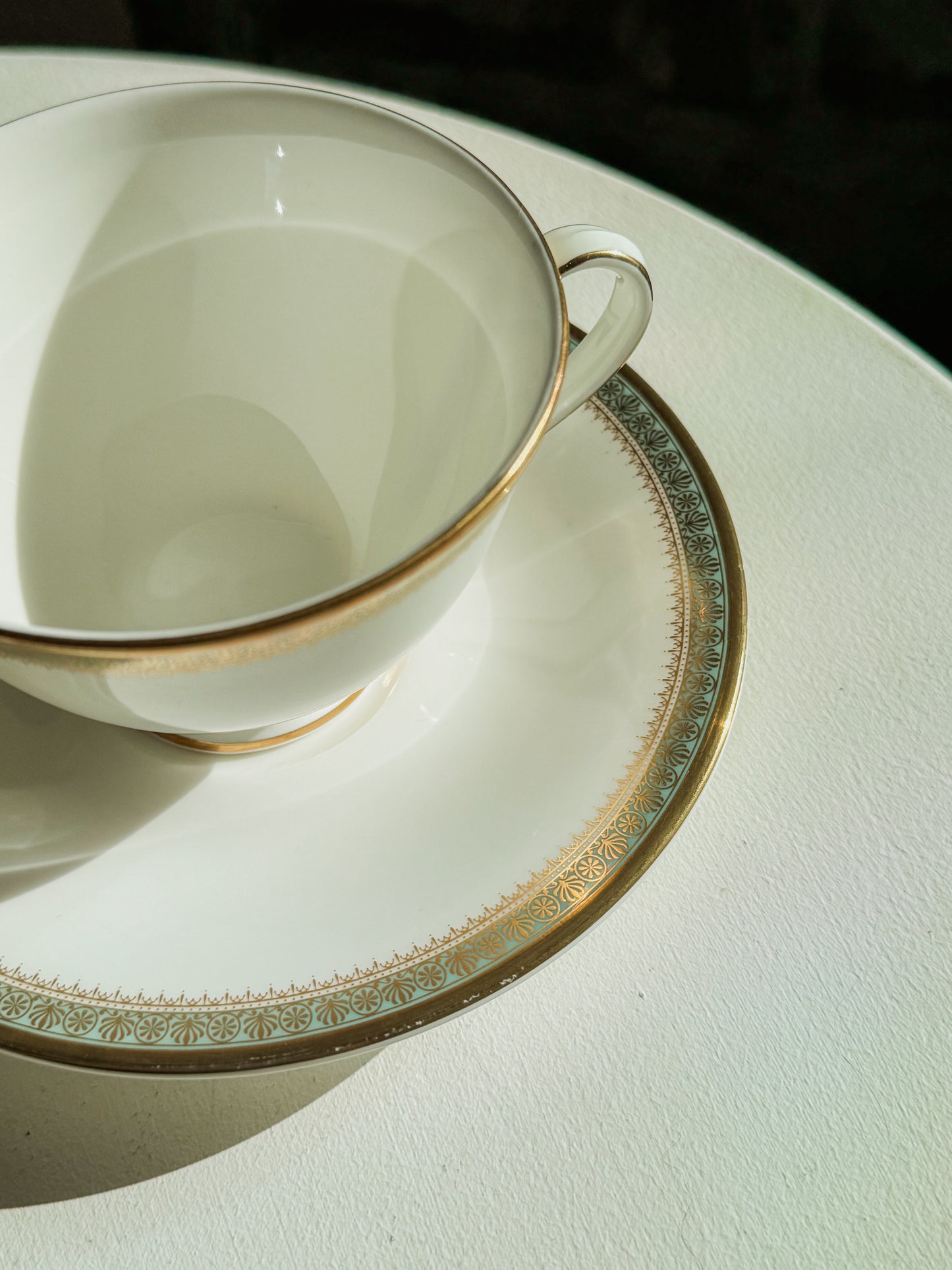 Royal Doulton Clarendon H4993 bone china cup and saucer