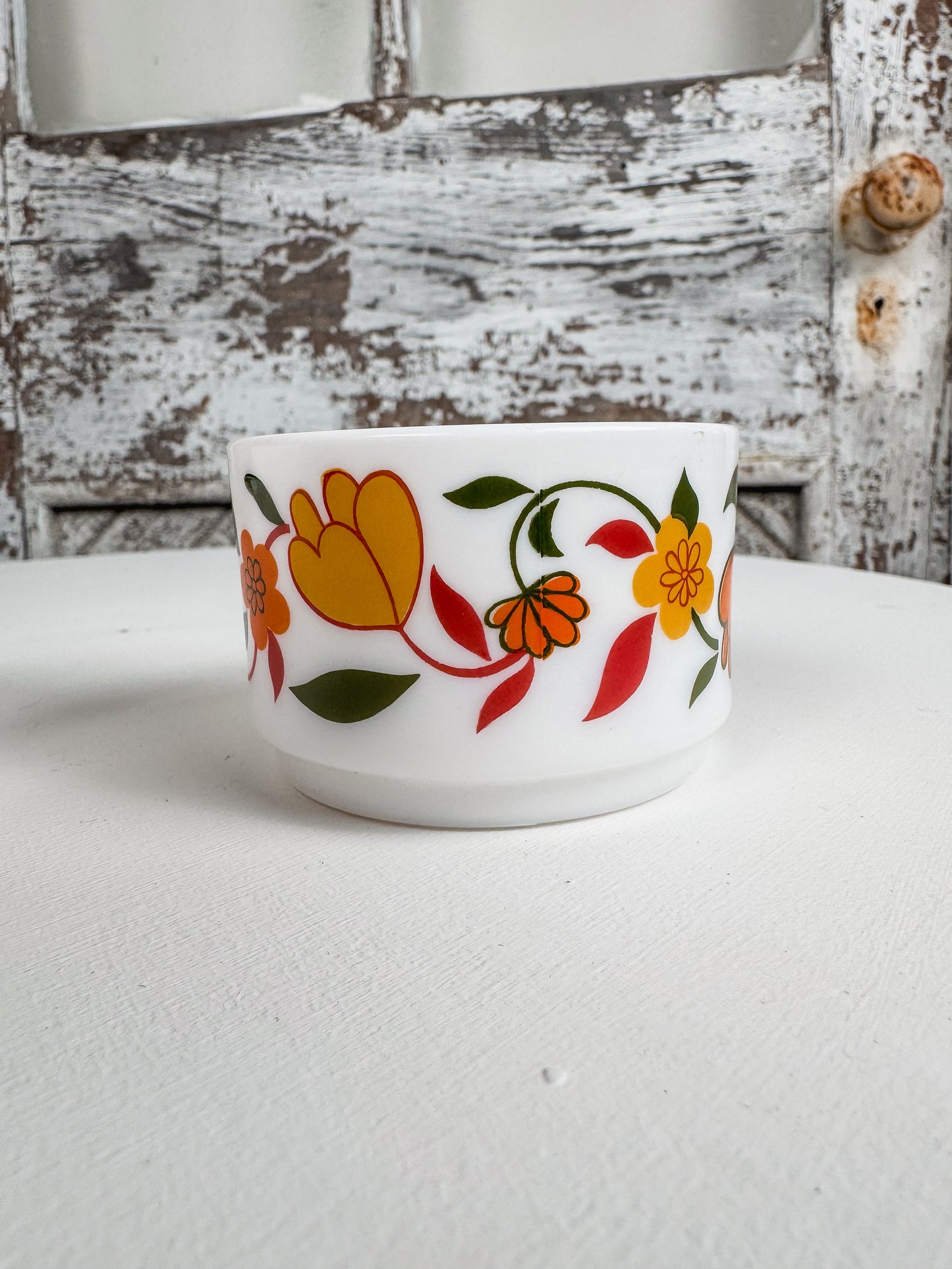 Arcopal Milk Glass Tulip Tea/Coffee Cups