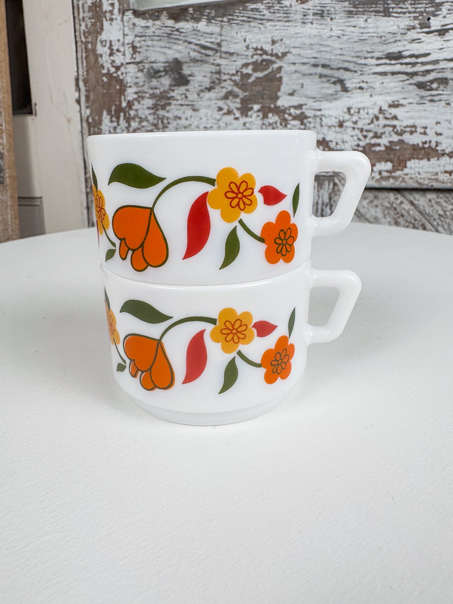 Arcopal Milk Glass Tulip Tea/Coffee Cups