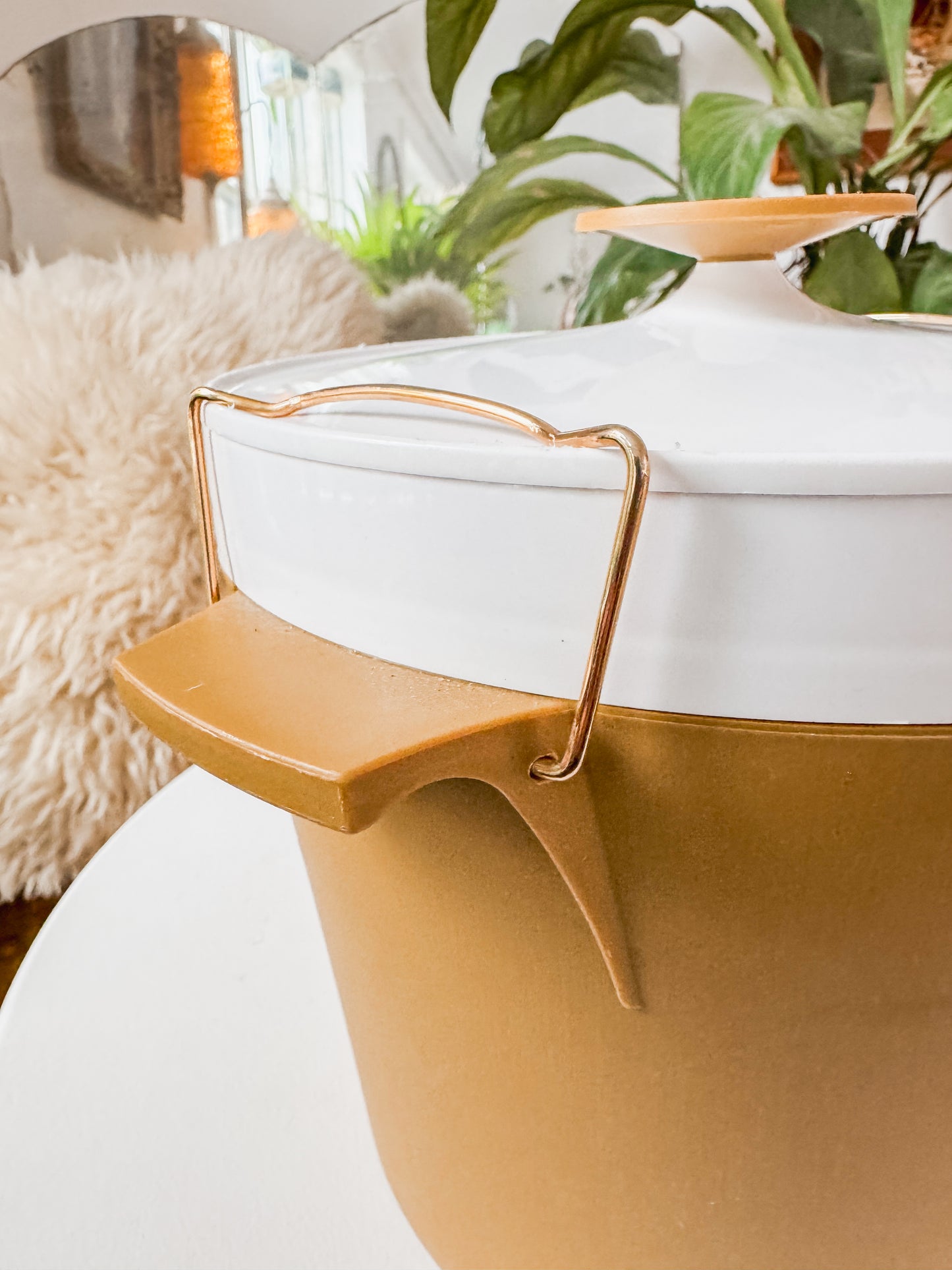 MCM Ice Bucket