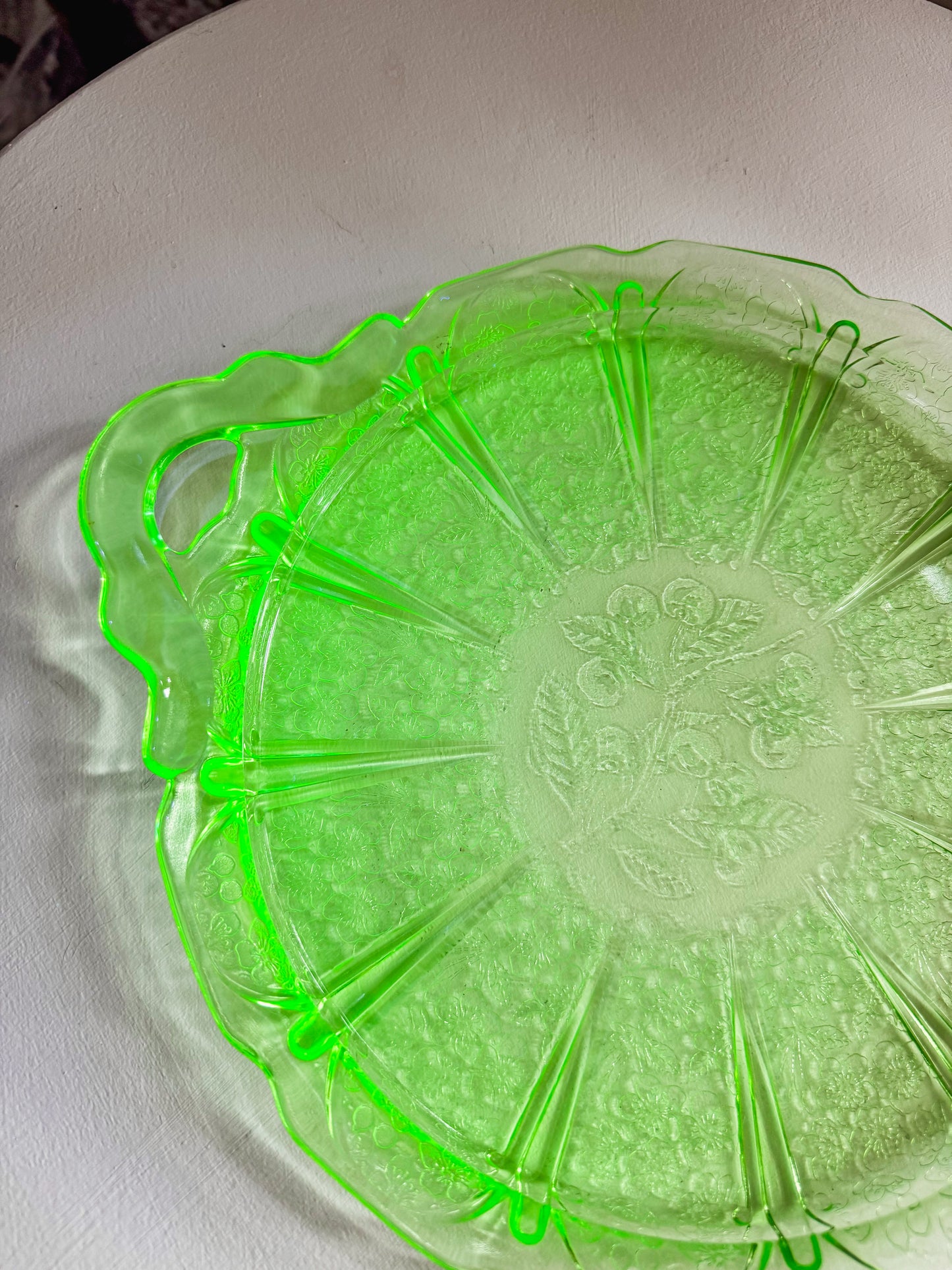 1930s Jeanette Uranium Glass Serving Dish