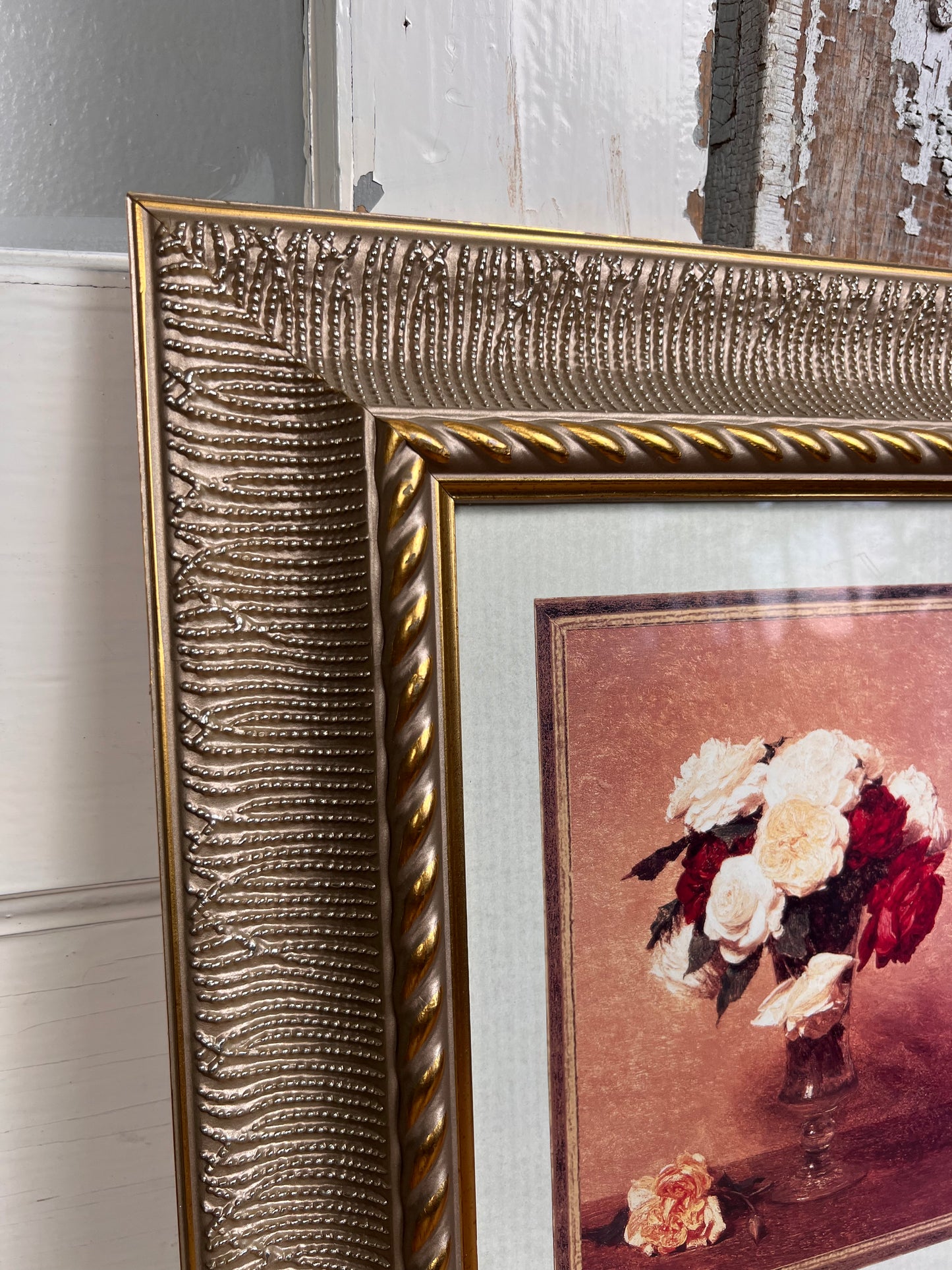 Roses in Glass Vase Artwork