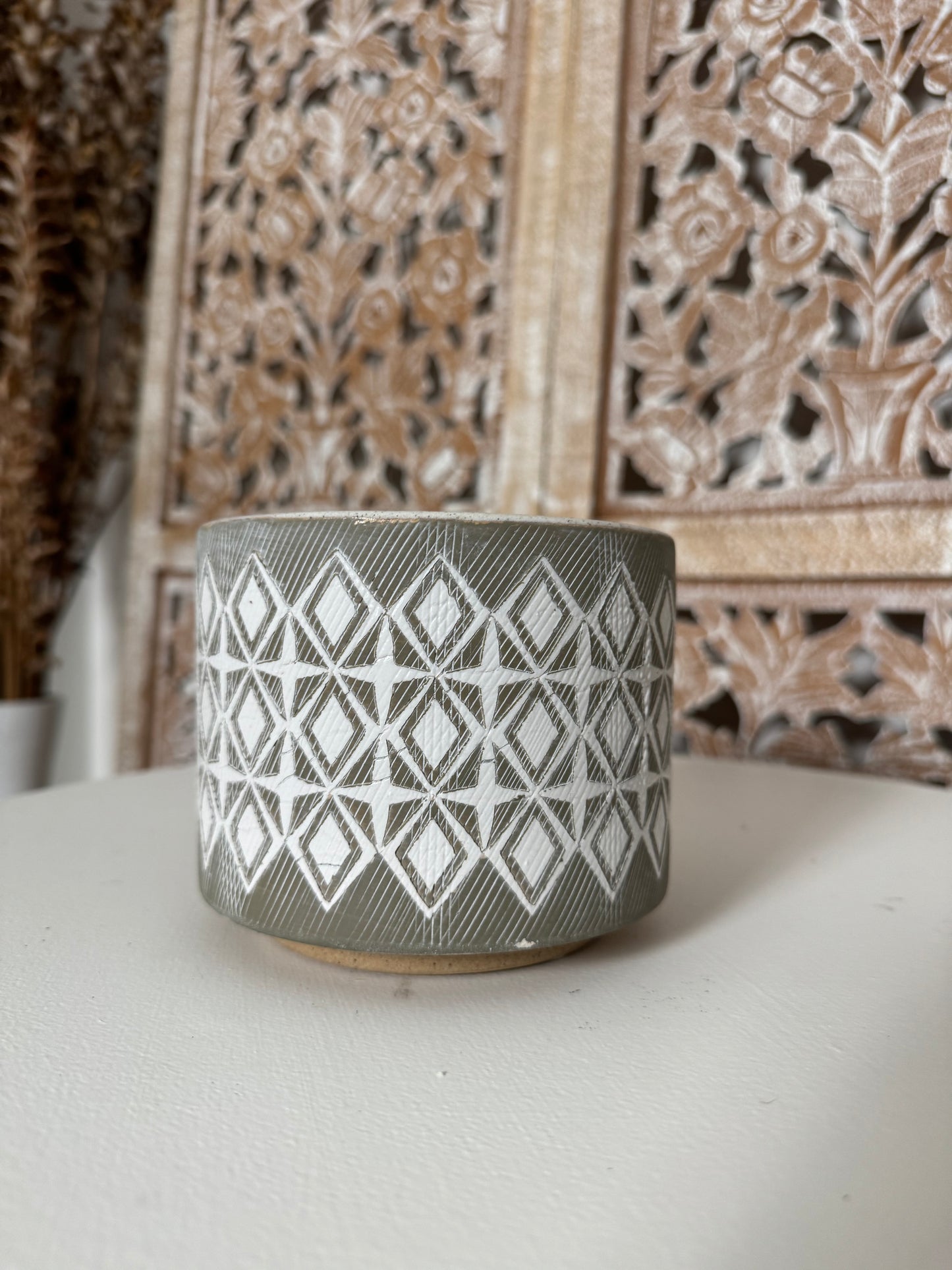 Ceramic Pot Covers in Gray + White