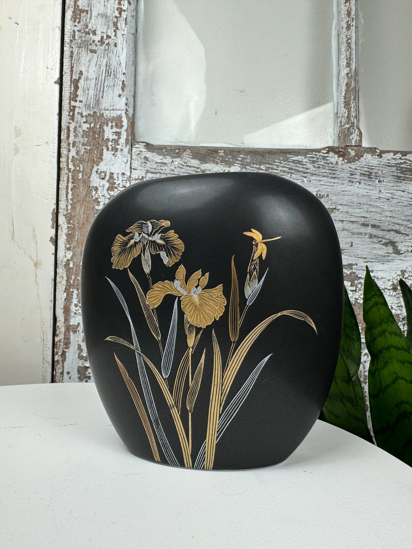 Yamaji Japan Iris Matte Black Vase with Gold Details