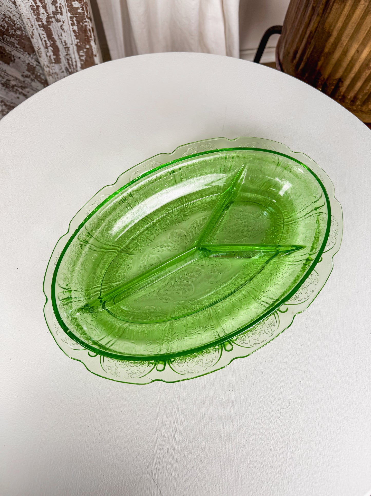 1930s Jeanette Uranium Glass Oval Tray