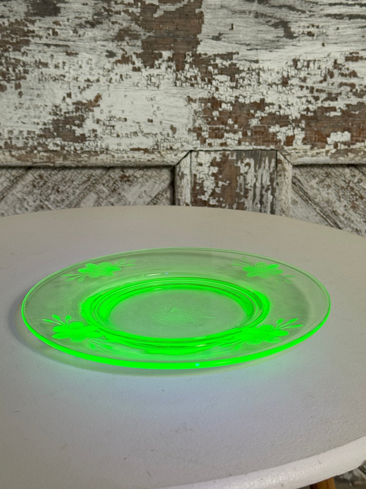 Uranium Etched Glass Plate