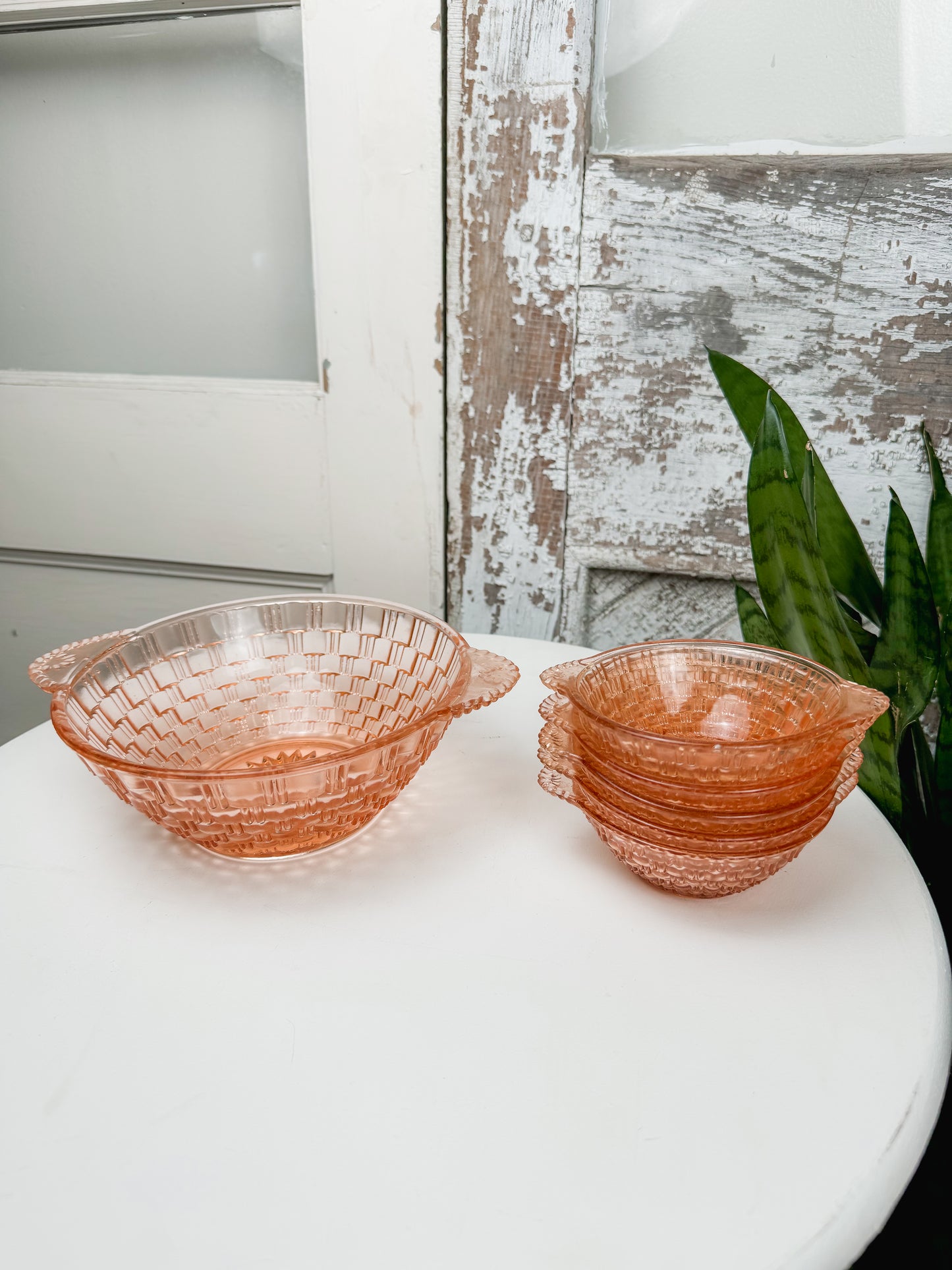 1930s Pink Art Deco Pressed Glass Dessert Bowls