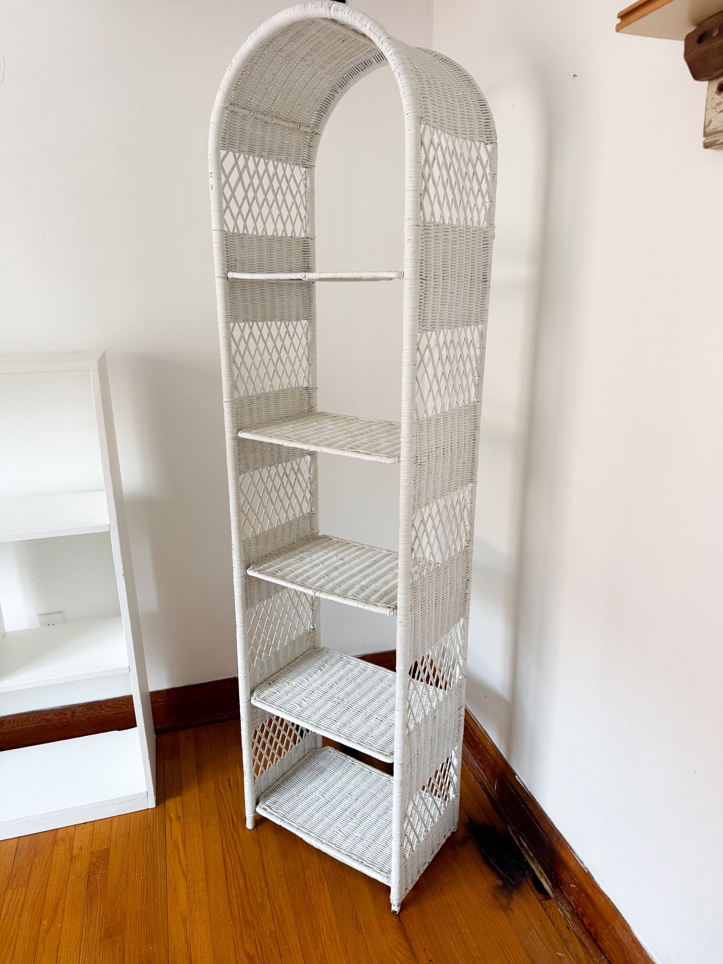 White Wicker Shelf with Removable Shelving